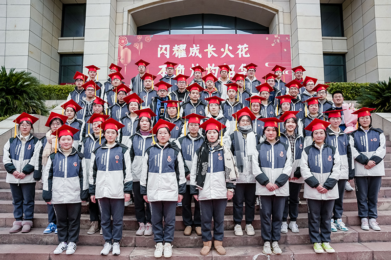 1676023464832851.jpg 8班.jpg